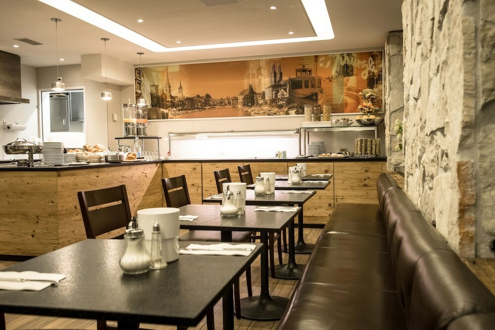 Фото Hotel Alexander