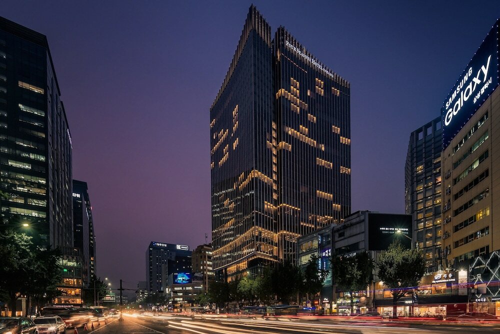 Фото Four Seasons Hotel Seoul