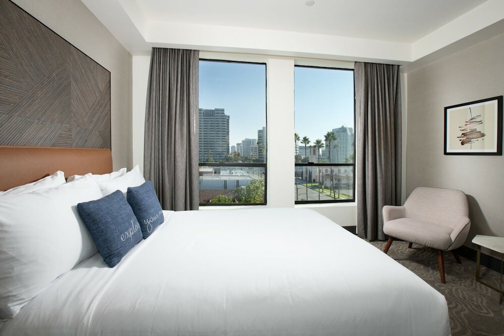 Фото The Glenmark, Glendale, a Tribute Portfolio Hotel