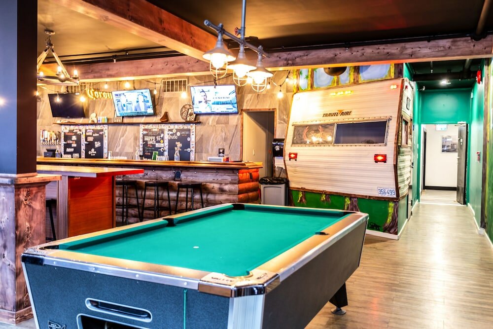 Фото Crash Hotel Squamish