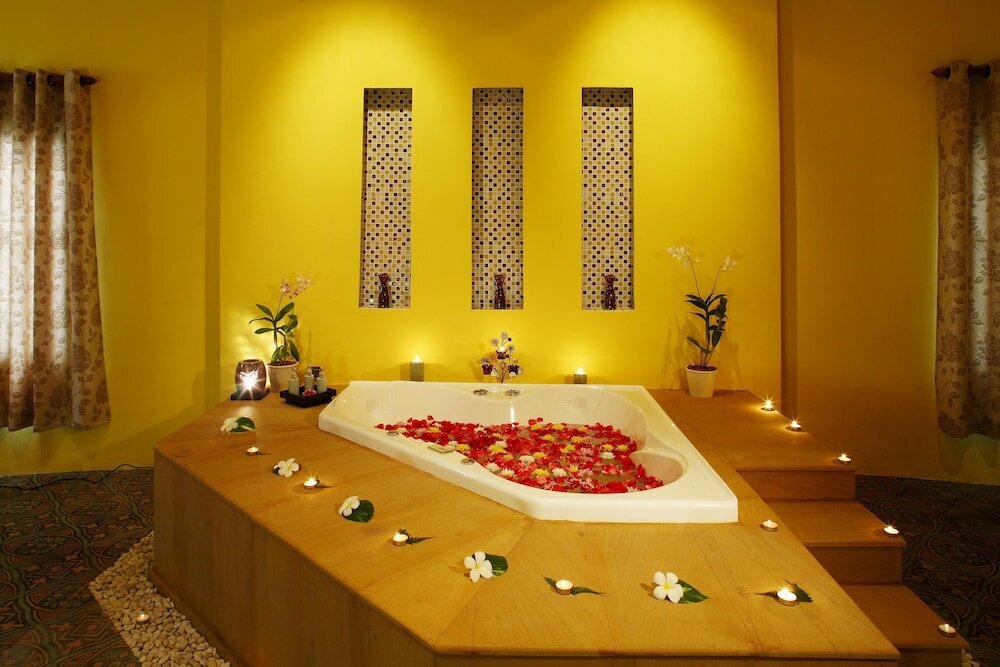 Фото Peace Laguna Resort & SPA