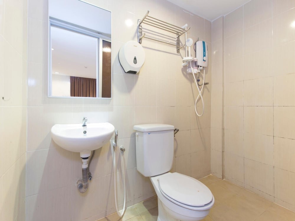 Фото Oyo 530 Dd Hotel