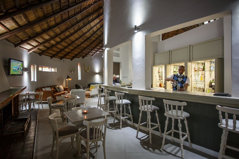 Фото Protea Hotel by Marriott Oudtshoorn Riempie Estate