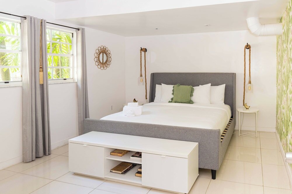 Фото Selina Miami River