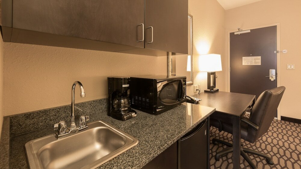 Фото Holiday Inn Oklahoma City North Quail Spgs, an Ihg Hotel