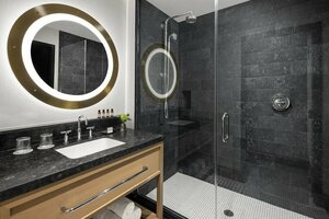 Гостиница The Oaklander Hotel, Autograph Collection