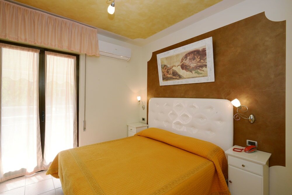 Фото Hotel Ristorante Commercio