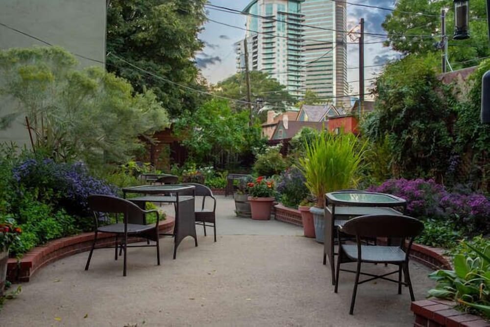 Фото Queen Anne Bed And Breakfast