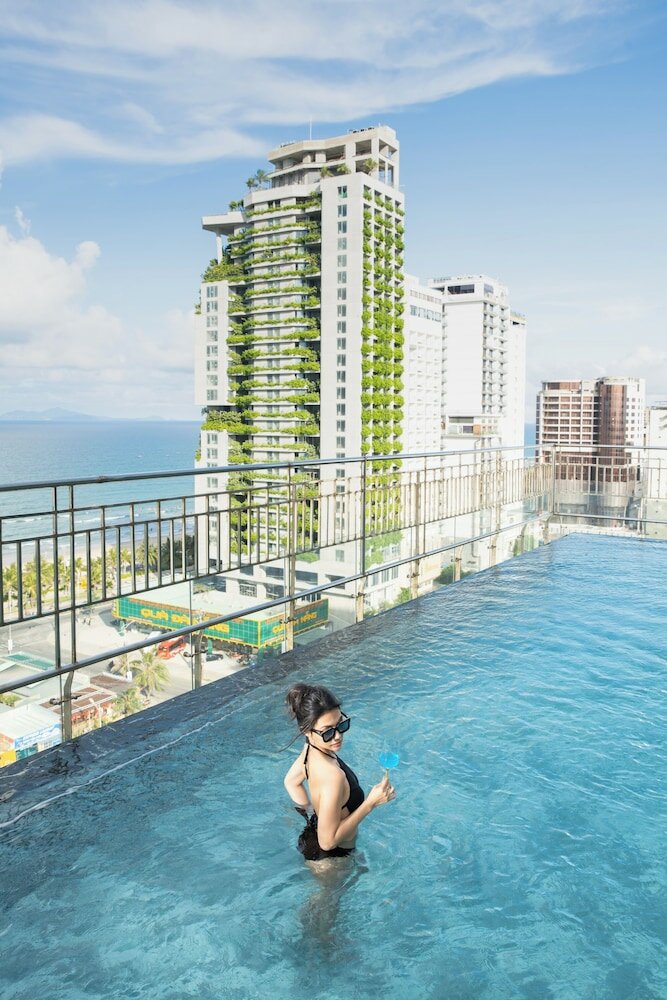 Фото Monalisa Luxury Hotel