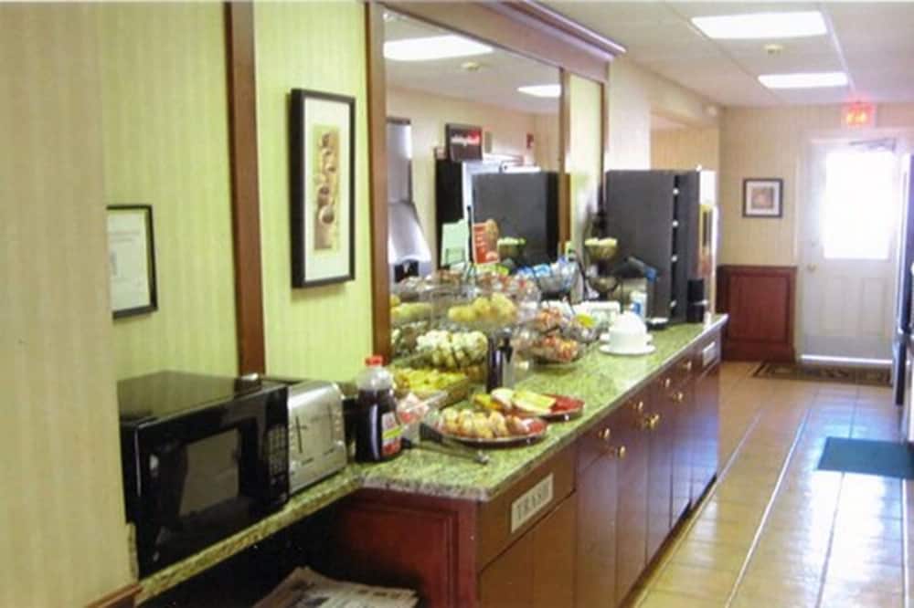 Фото Whitman Motor Lodge