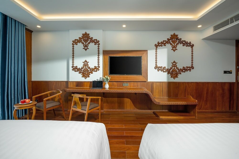 Фото Monalisa Luxury Hotel