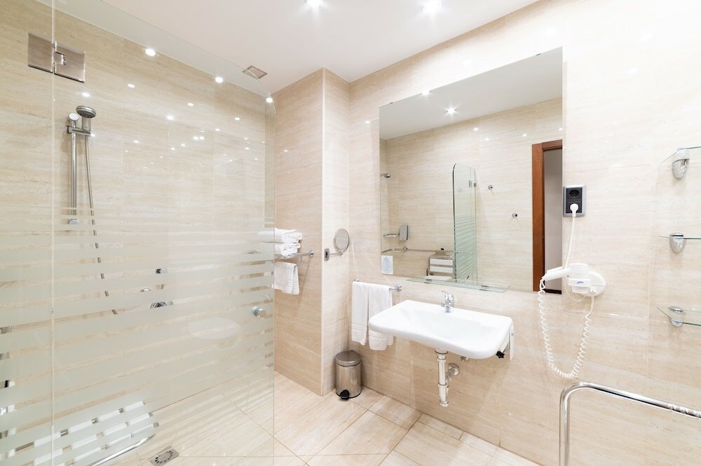 Фото Hotel San Juan de los Reyes