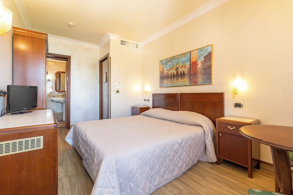 Фото Hotel Panorama