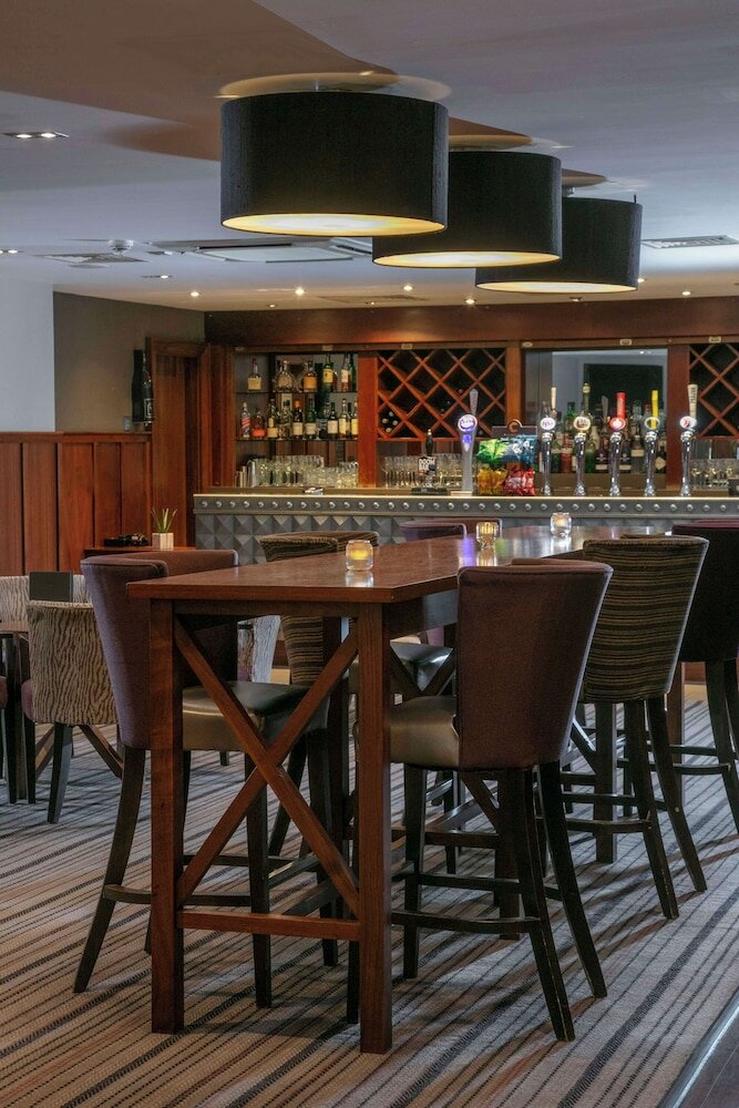 Фото DoubleTree by Hilton Stratford-upon-Avon