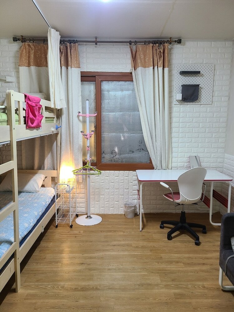 Фото Apple Tree Guest house