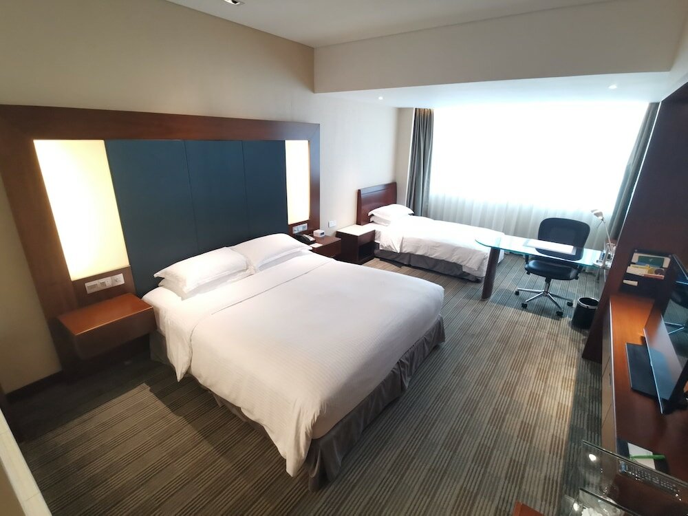 Фото Holiday Inn Shanghai Pudong, an Ihg Hotel