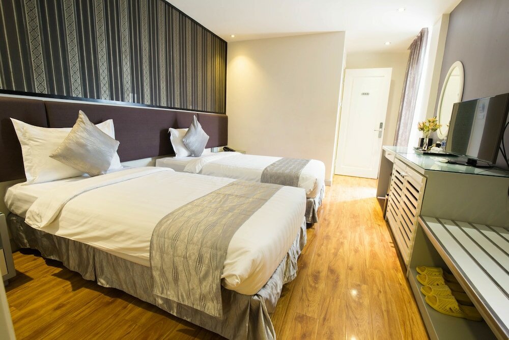 Фото Riverside Boutique Hotel