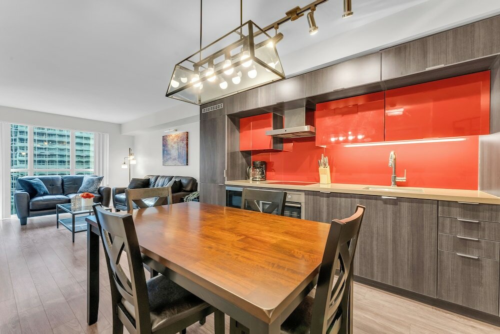 Фото Grand Royal Condos - Cn Tower