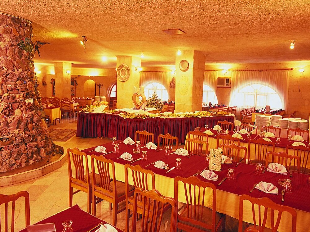 Фото Burcu Kaya Hotel