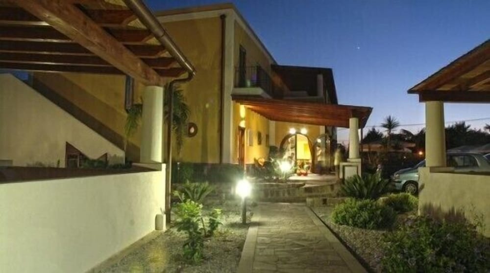 Фото Eolian Residence