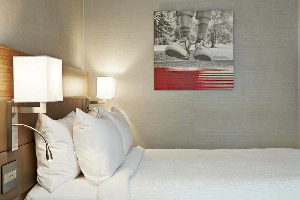 Фото Ac Hotel by Marriott Portland Downtown