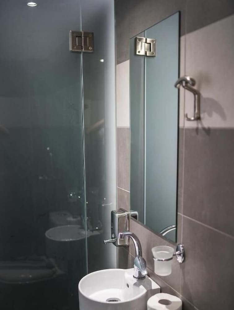 Фото Mansion Hotel