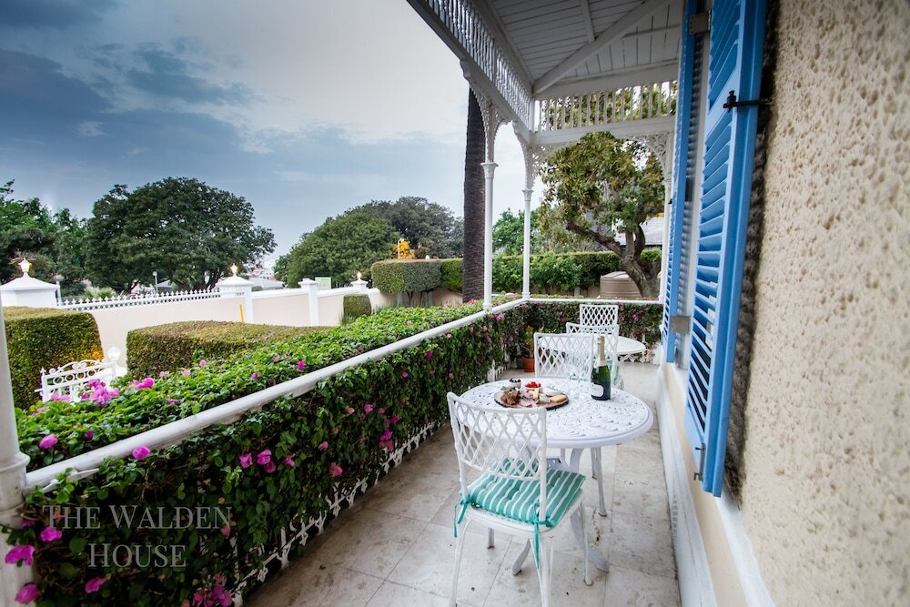 Фото The Walden House