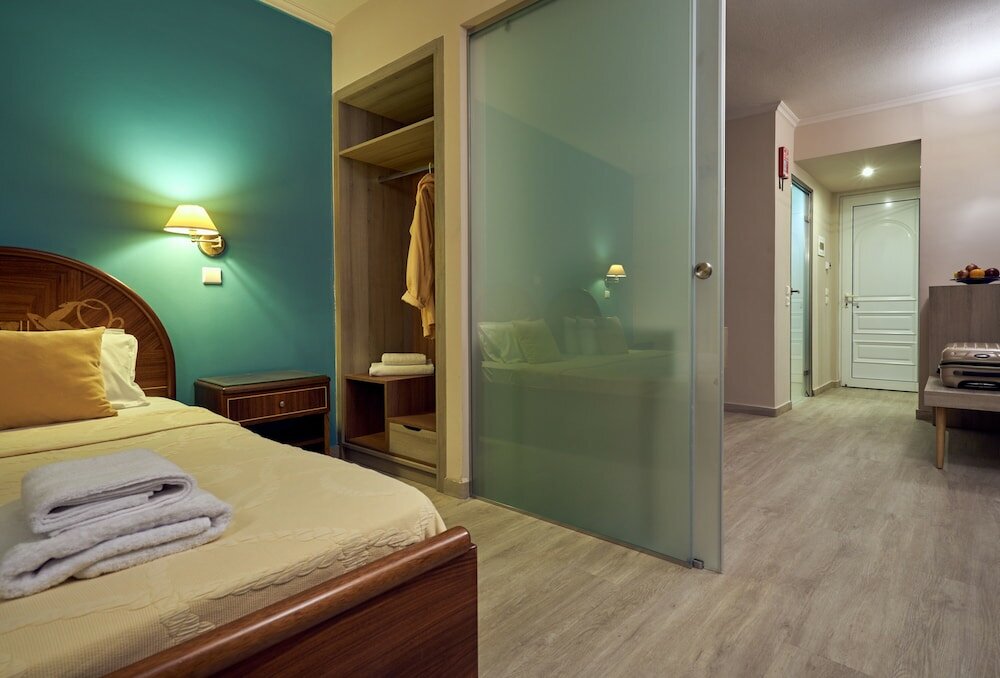 Фото Ionion Blue Hotel