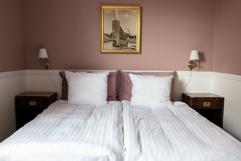 Фото Hotel Hamlet