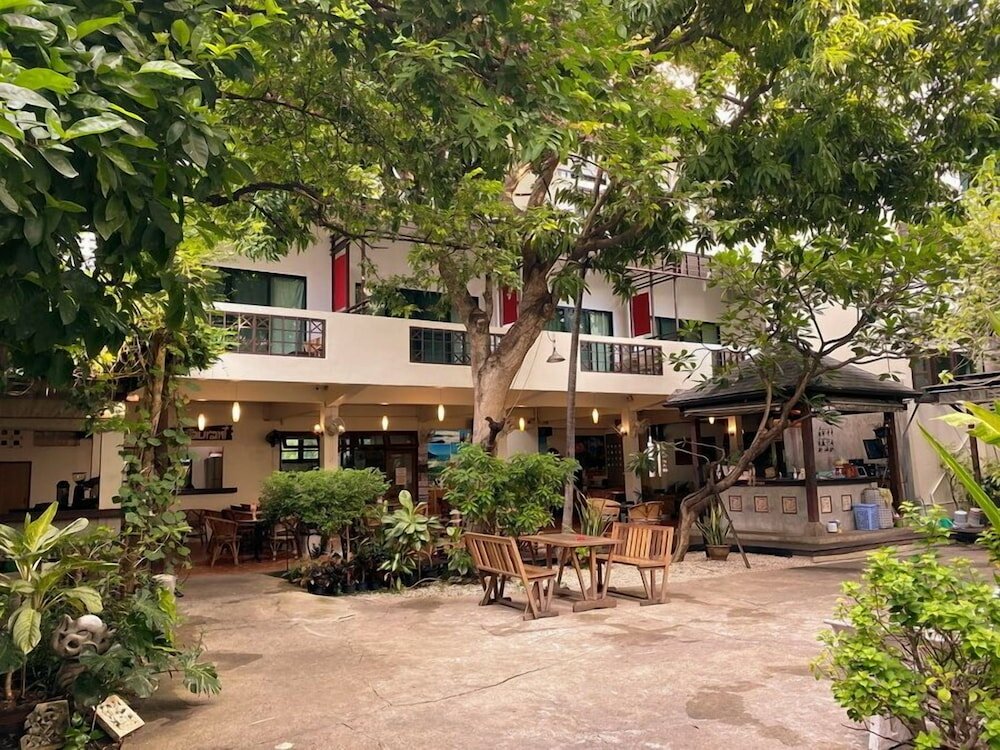 Фото Lamphu House Bangkok