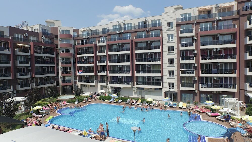 Фото Адмирал Плаза