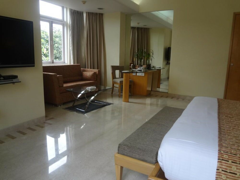 Фото Ascot Hotel