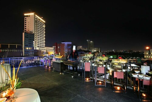 Внешний вид отеля Swiss-Belinn Panakkukang Makassar в Макасаре, фото 2