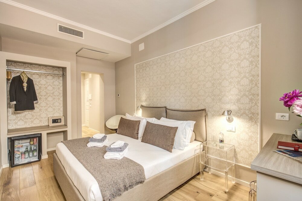 Фото The Spanish Suite VIA di Ripetta