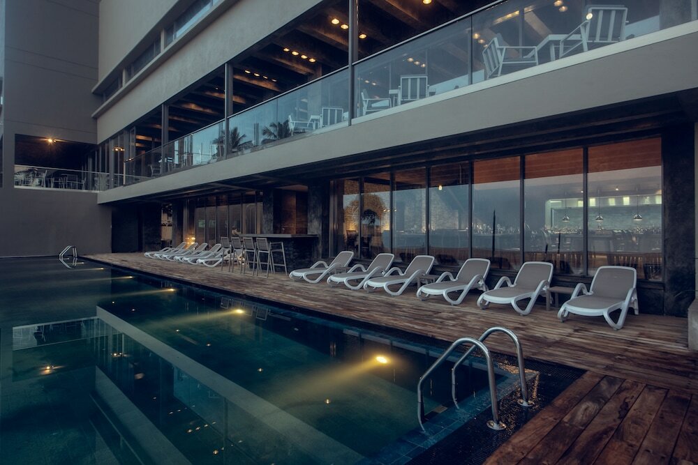 Фото Pledge Scape