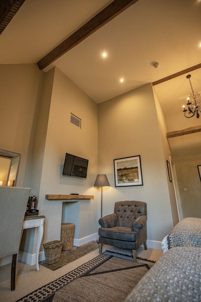 Фото The Five Arrows Hotel