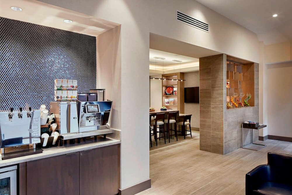 Фото Marriott Cincinnati Airport