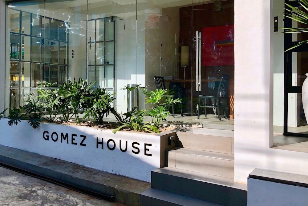 Фото Gomez House