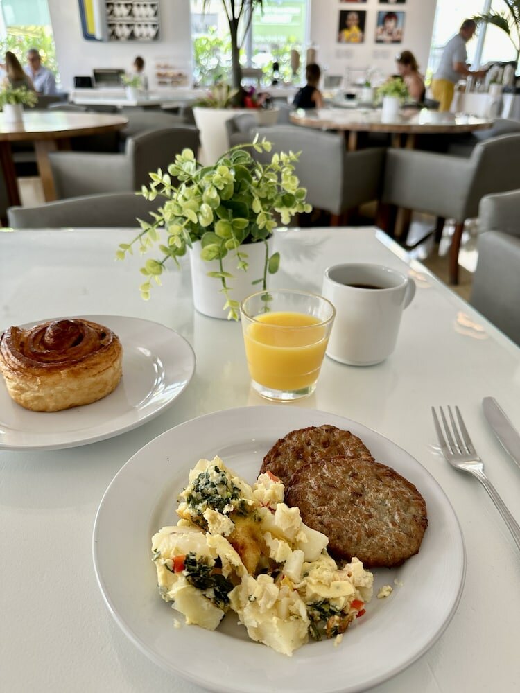 Фото Avalon Hotel