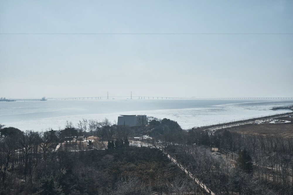 Фото Royal Emporium Hotel