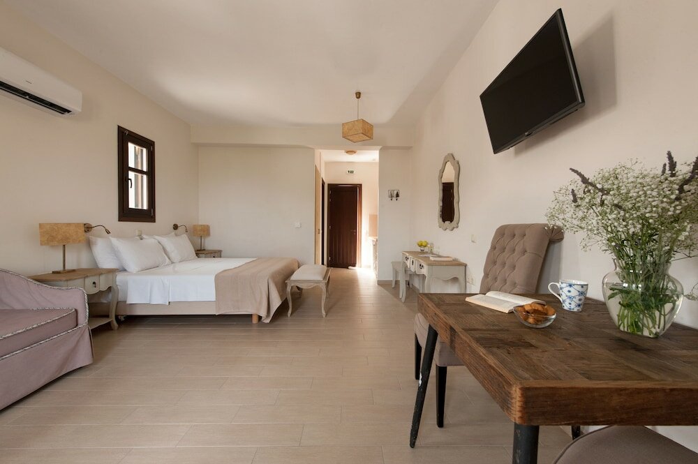 Фото Kamares Villas