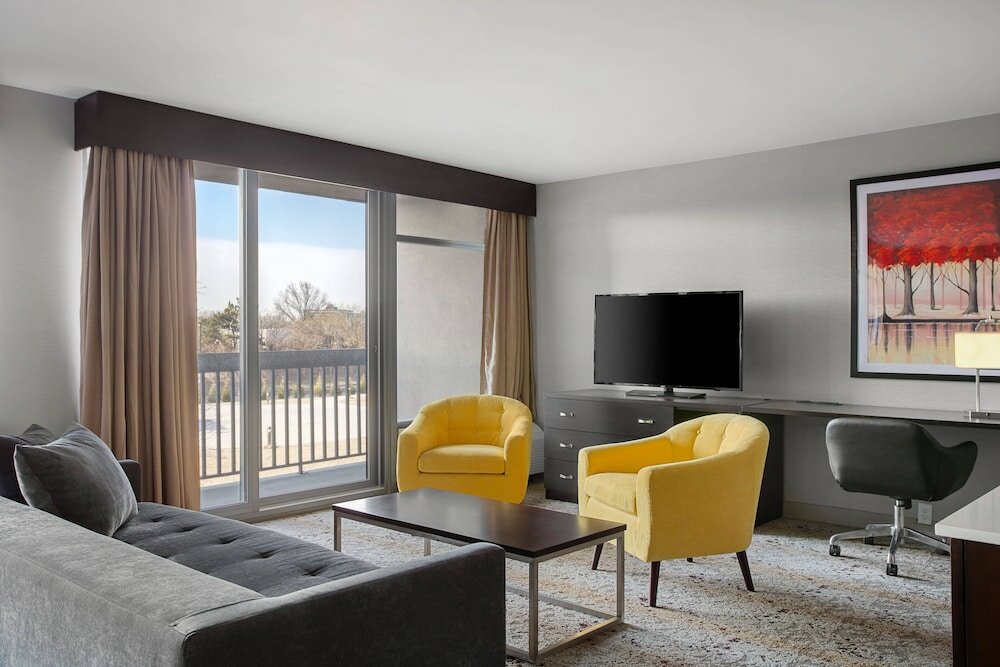 Фото Delta Hotels by Marriott Somerset