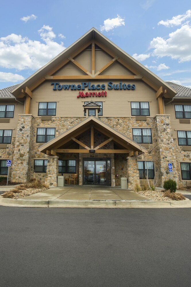 Фото TownePlace Suites Kansas City Overland Park