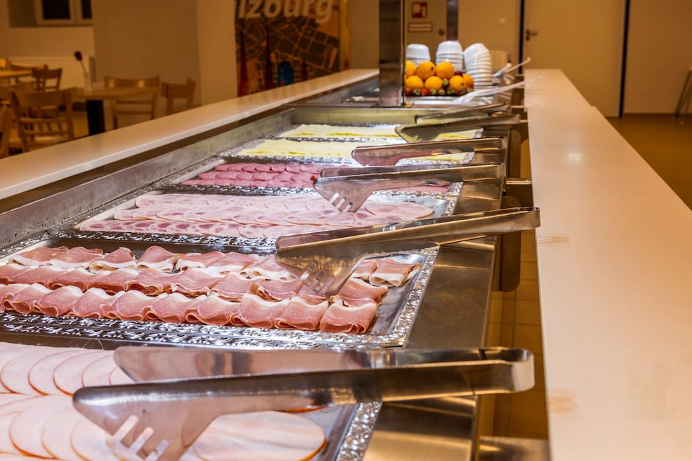 Фото A&o Salzburg Hauptbahnhof