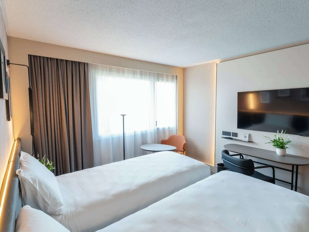 Фото Novotel Angers Lac de Maine