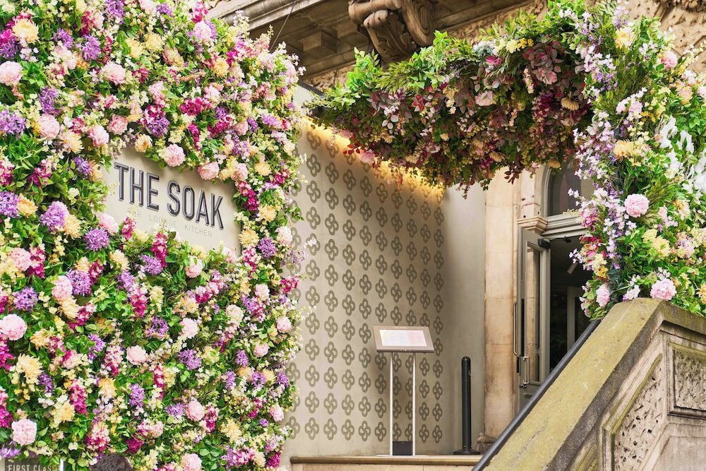 Фото Отель The Clermont London