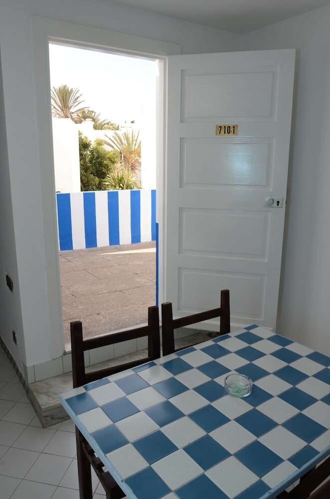 Фото Tagadirt Appart-Hotel