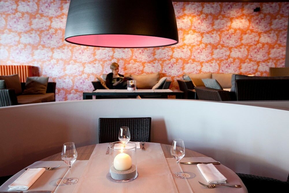 Фото Hotel De La Vallee