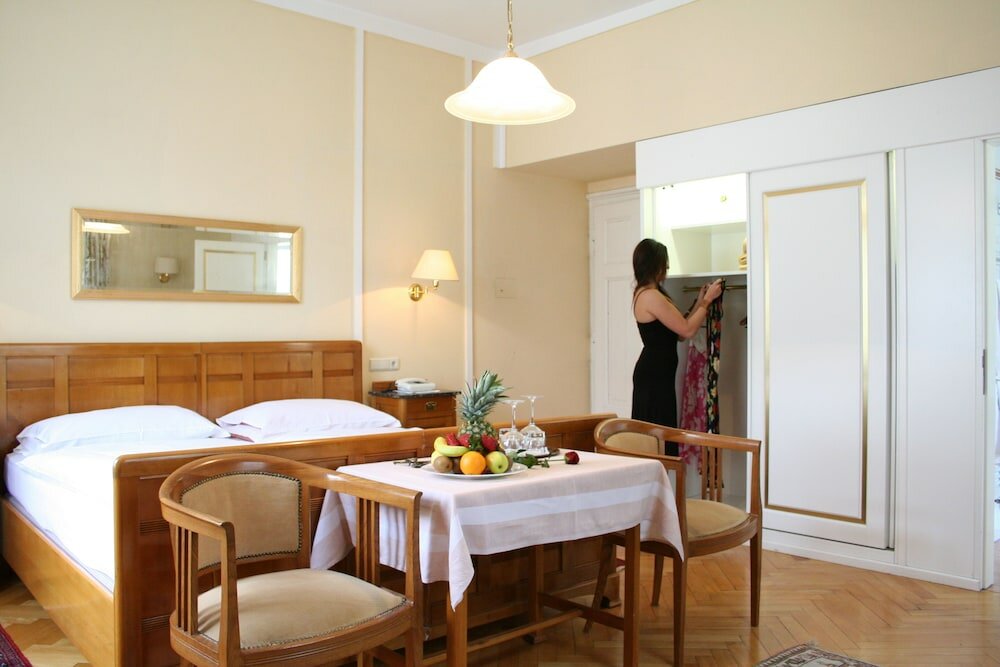 Фото Hotel Westend