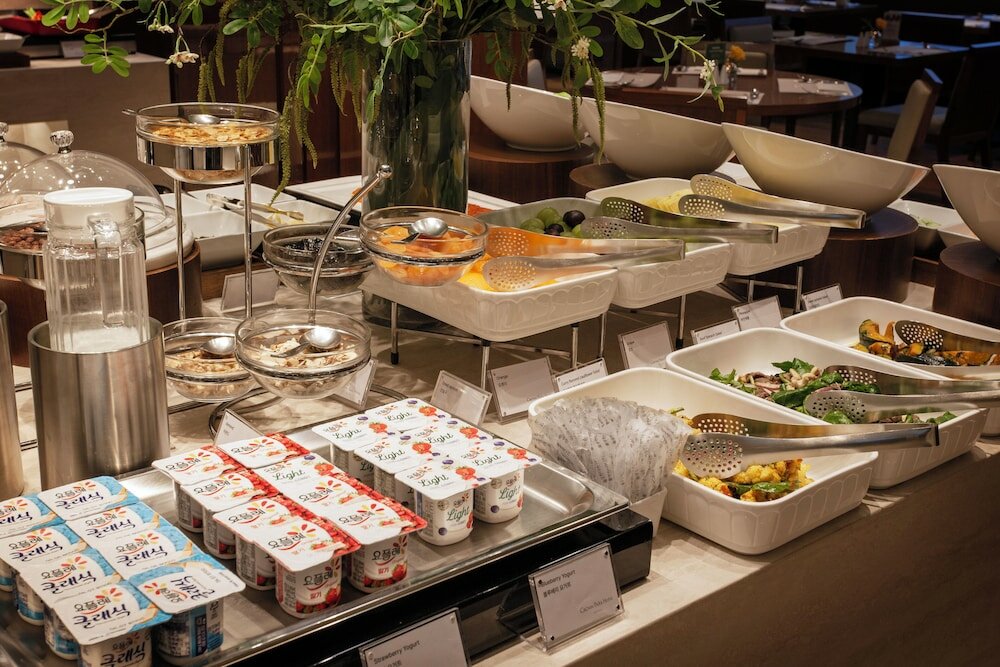 Фото Crown Park Hotel